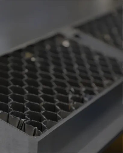 航空機用部品・防衛部品事業